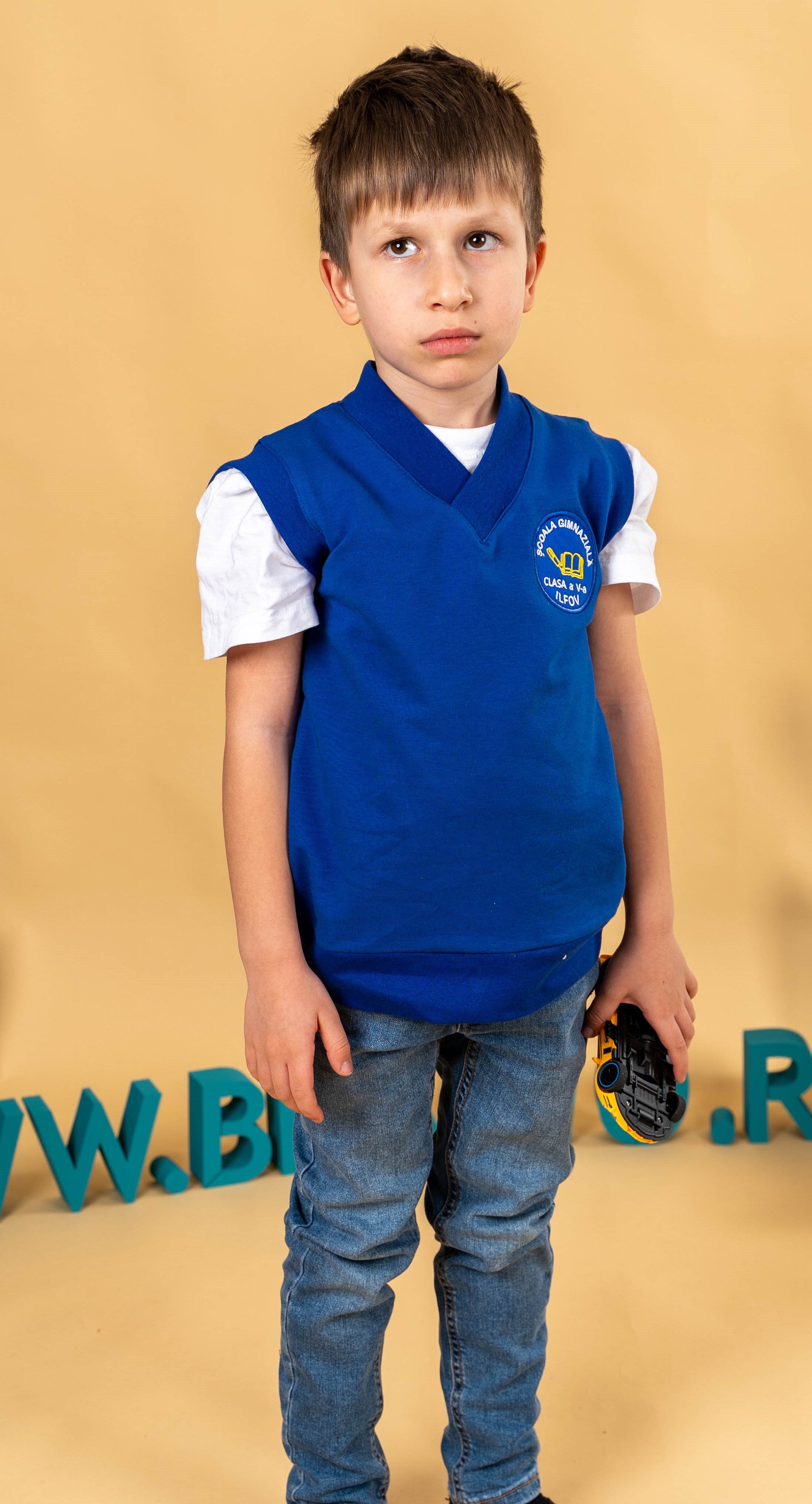 Sarafan cu mânecă scurtă și vestă – albastru royal cu personalizare