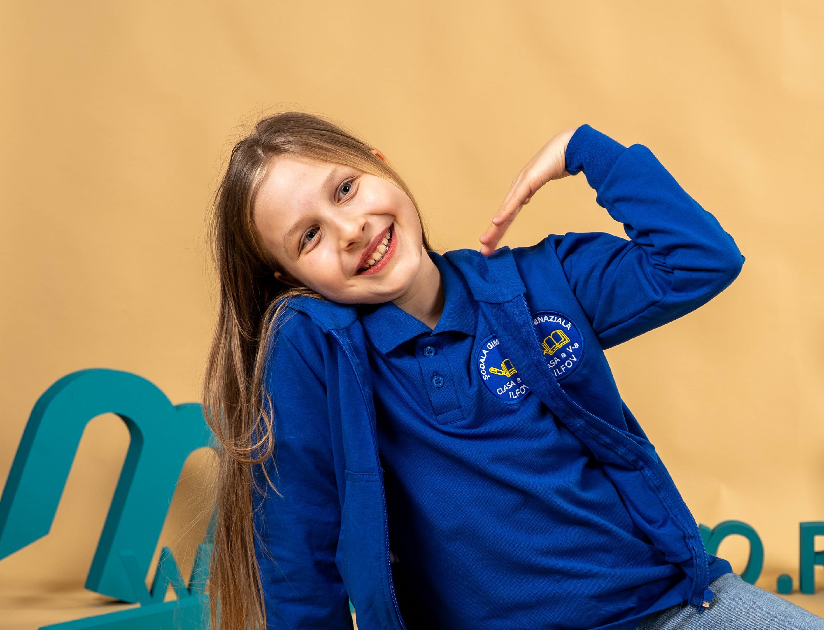 Hanorac pentru copii albastru si rosu  - BR29