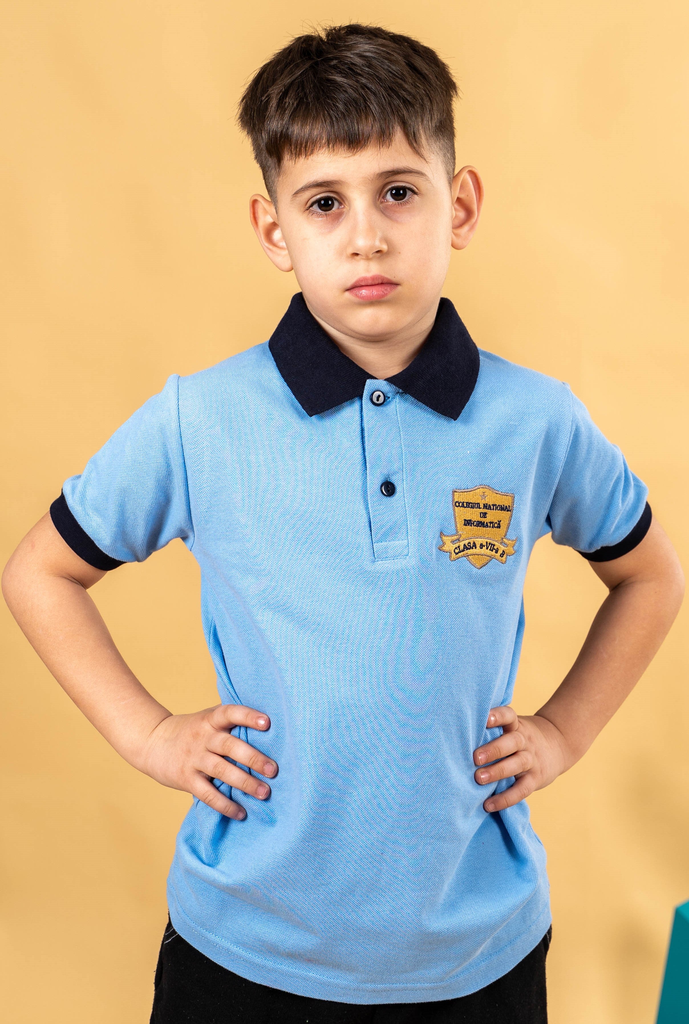 Tricouri polo bicolore cu mânecă scurtă- Galben, verde, albastru, alb, negru