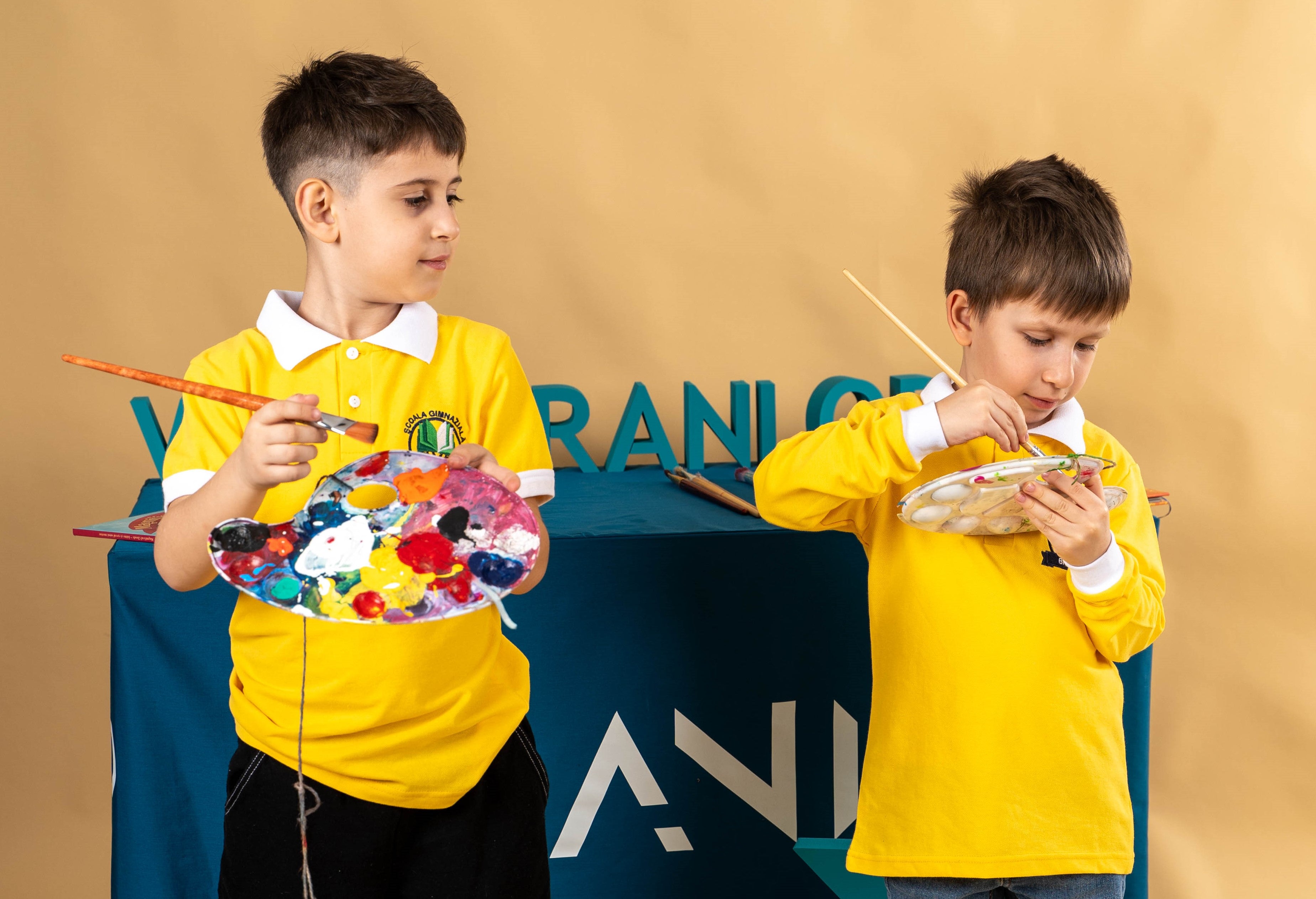 Tricou polo pentru copii bicolor galben/alb- BR23