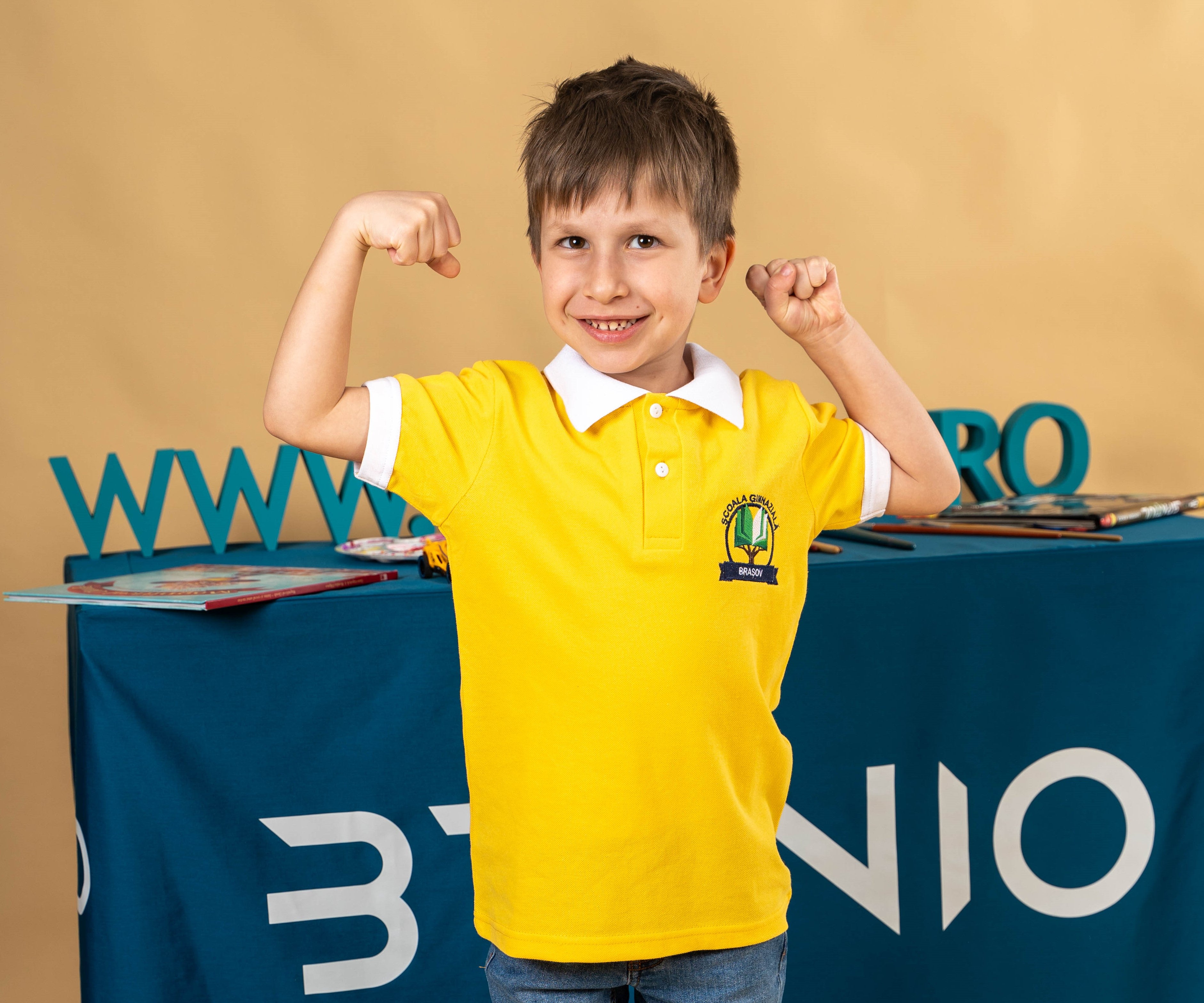 Tricou polo pentru copii cu maneca scurta galben/alb - BR25