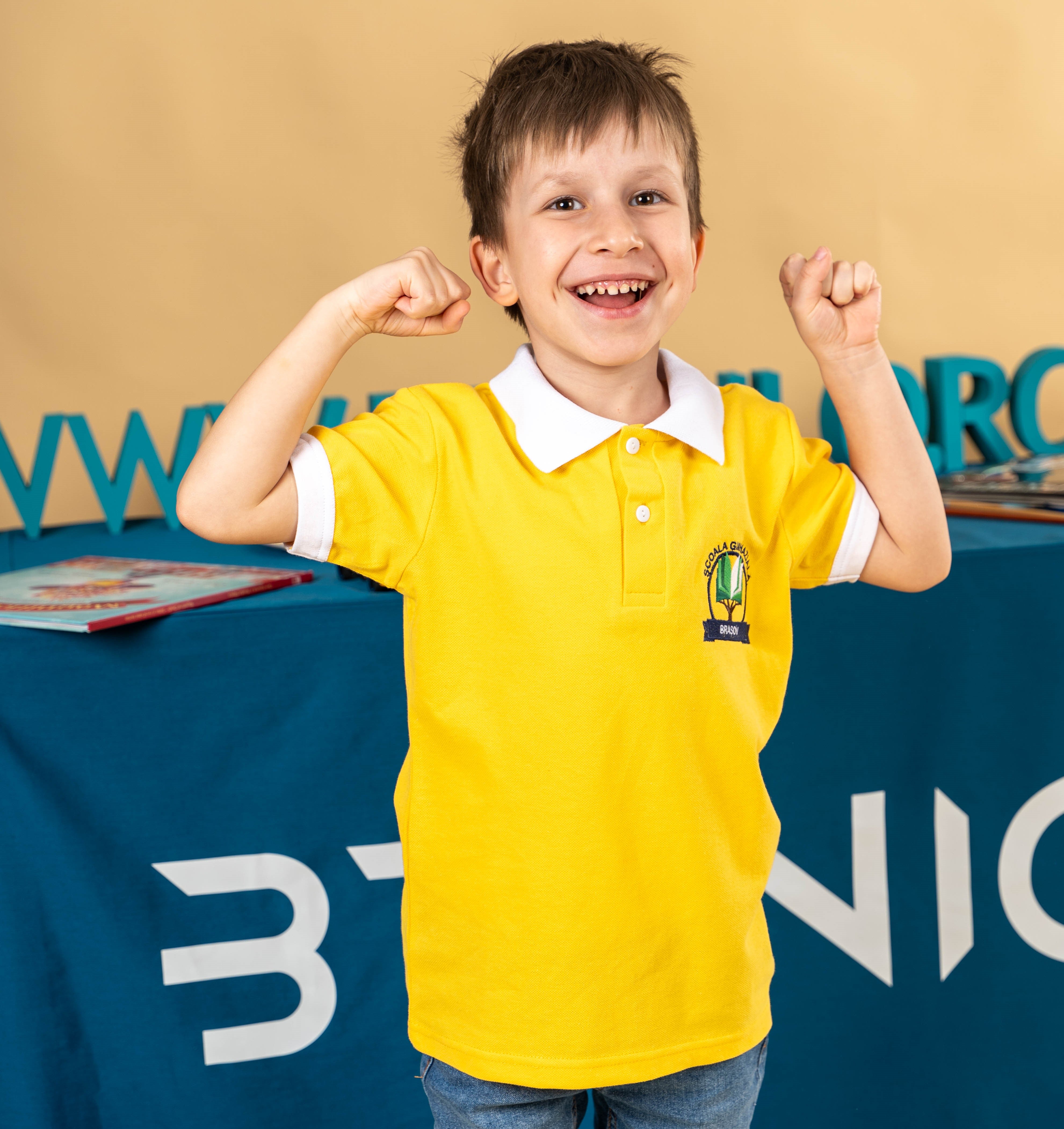 Tricou polo pentru copii cu maneca scurta galben/alb - BR25