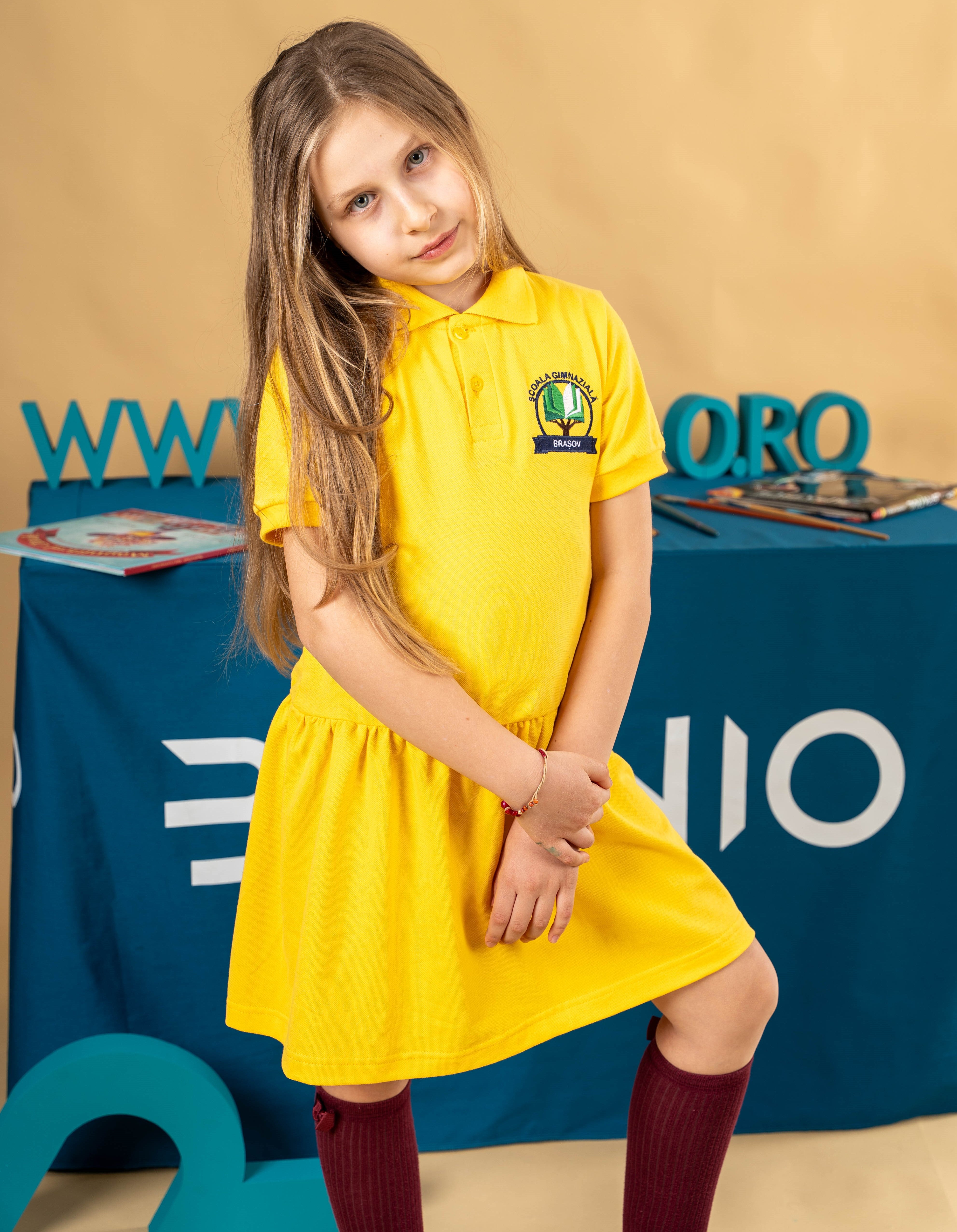 Sarafan fete maneca scurta galben