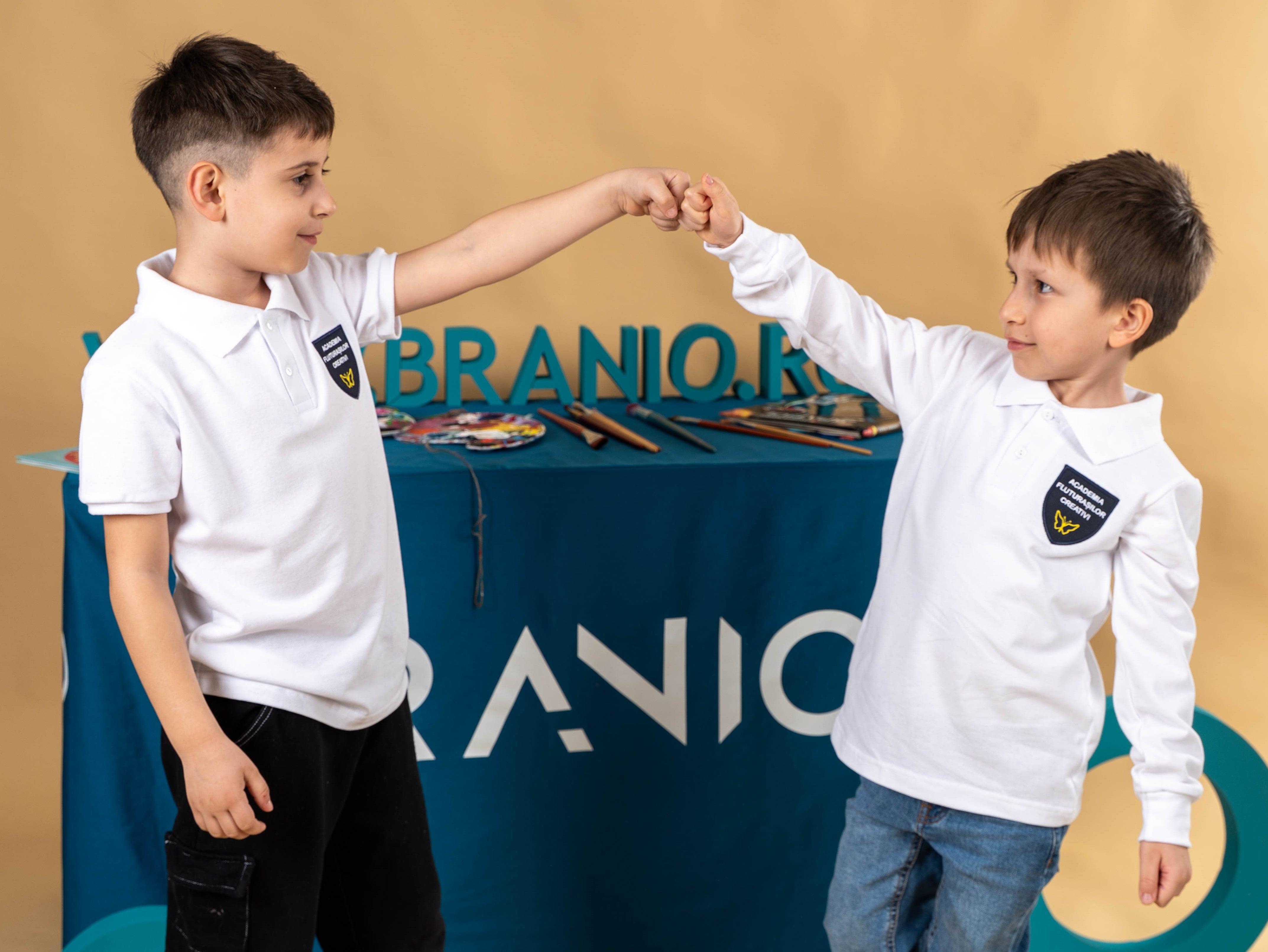 Tricou polo pentru copii cu maneca scurta alb - BR30