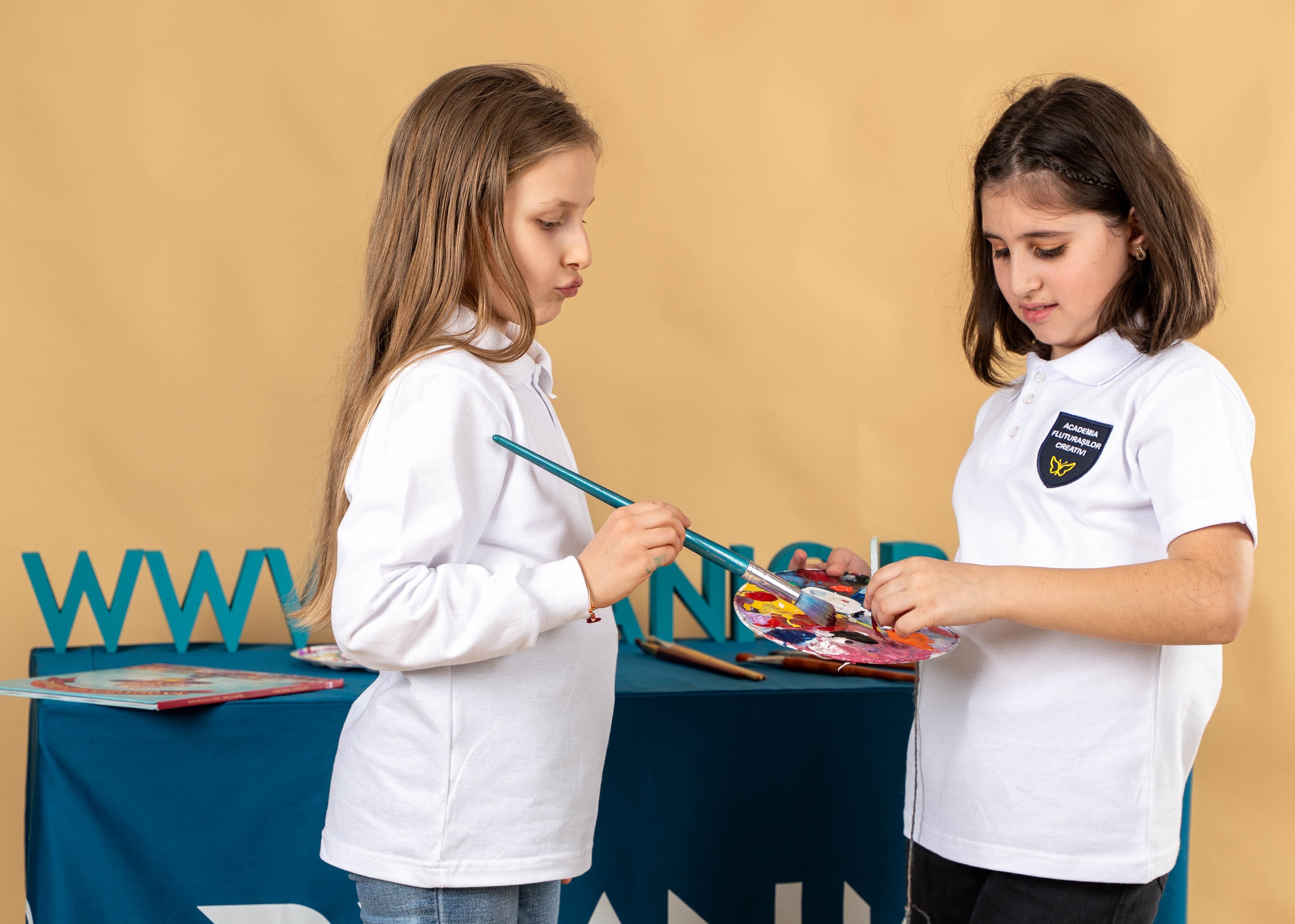 Tricou polo pentru copii cu maneca scurta alb - BR31