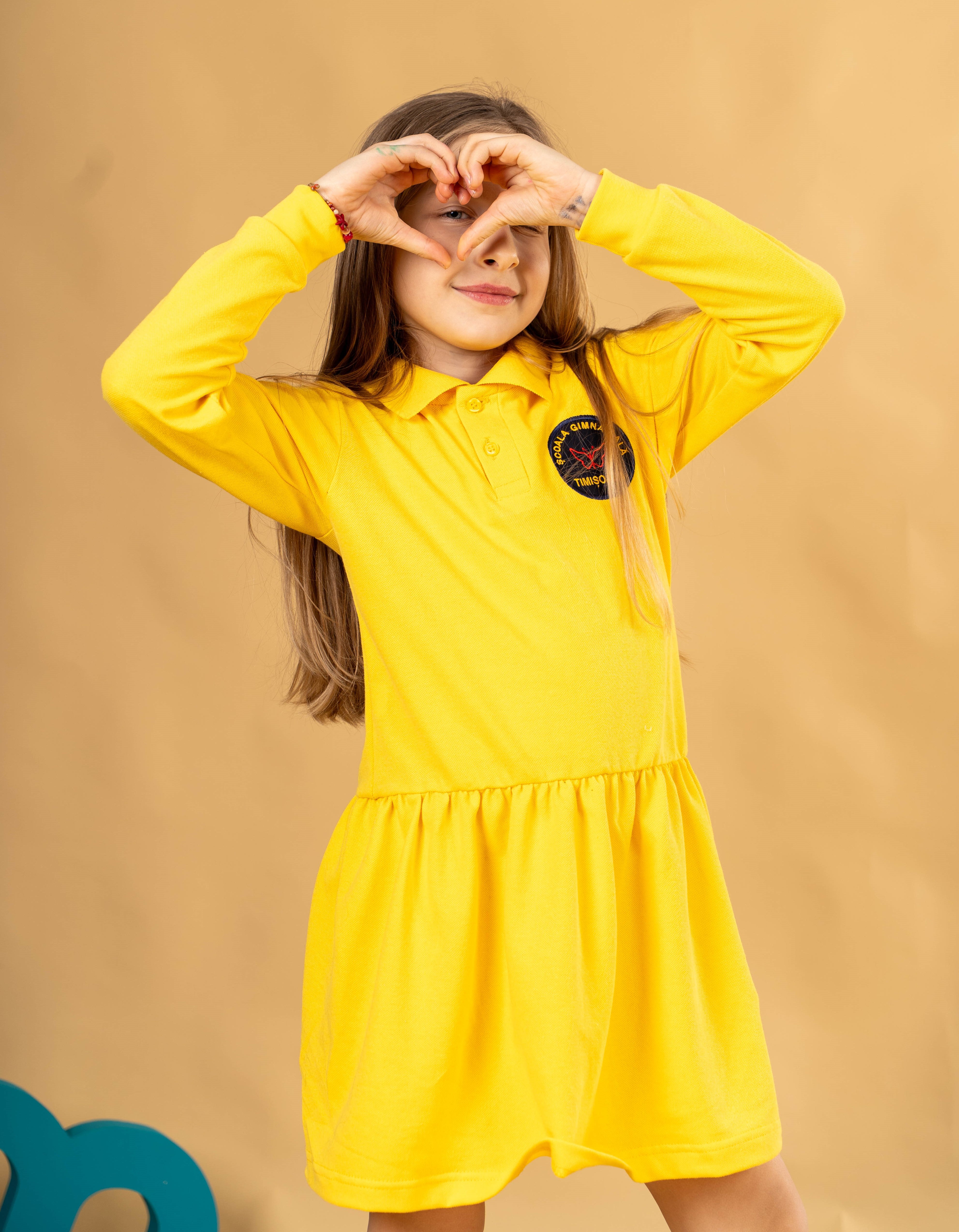 Sarafan fete maneca lunga galben