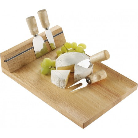 Wooden cheese board, no colour