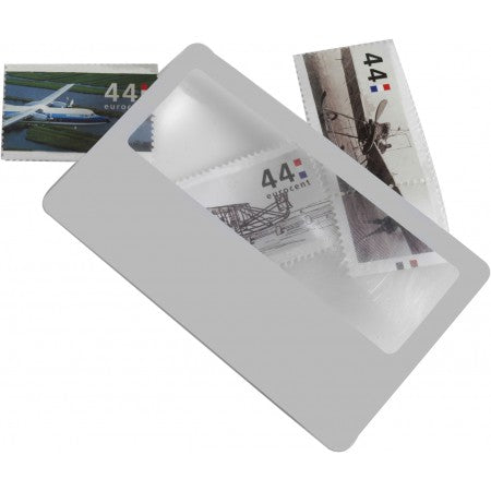 Card size magnifying glass, white